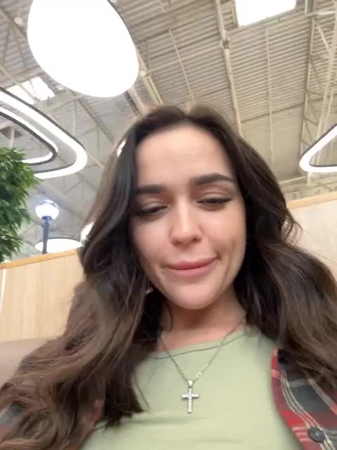 -Sasha-Orlova- Cam Model Chat September 30, 2025