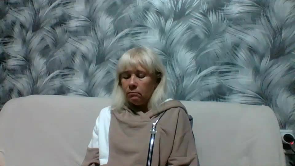 sakura_blonde Cam Model Chat September 30, 2025