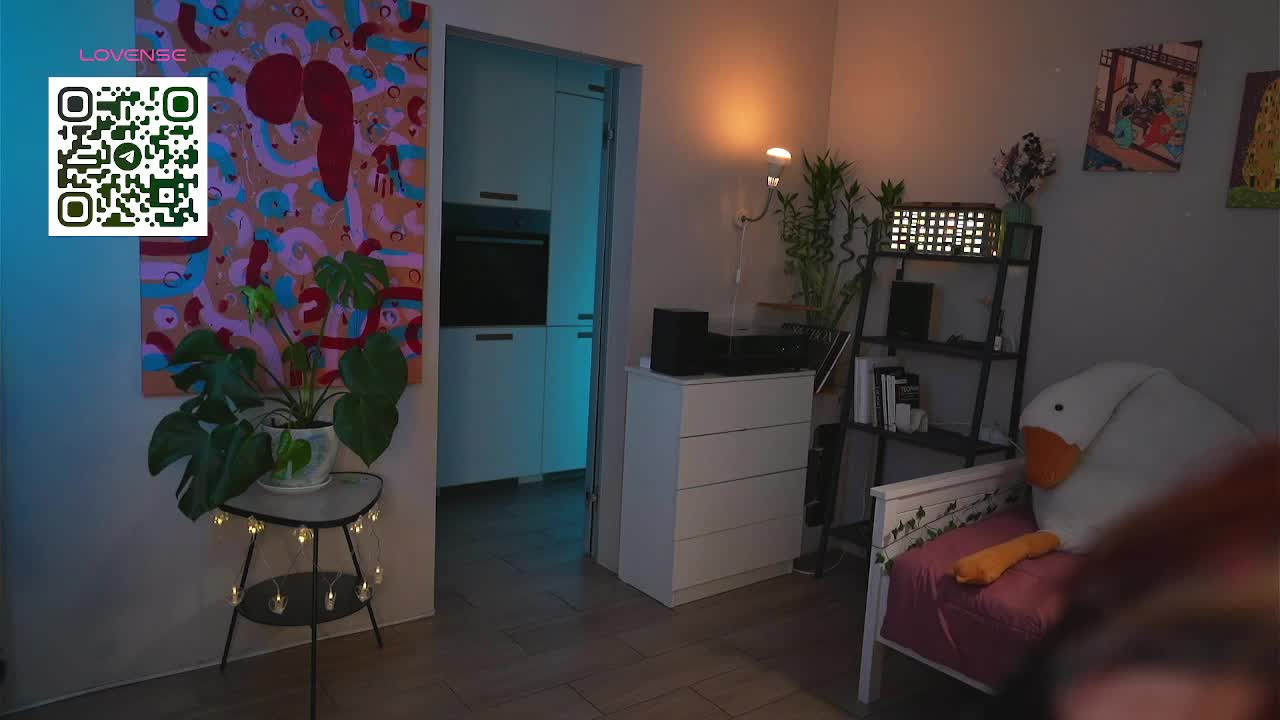 vse_sukki Cam Model Chat September 30, 2025