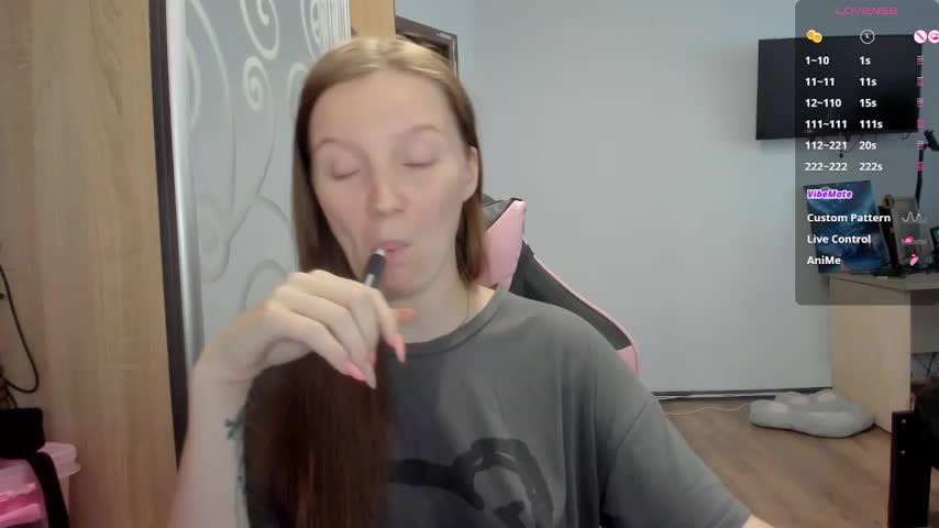 Mary_Blu Cam Model Chat September 30, 2025