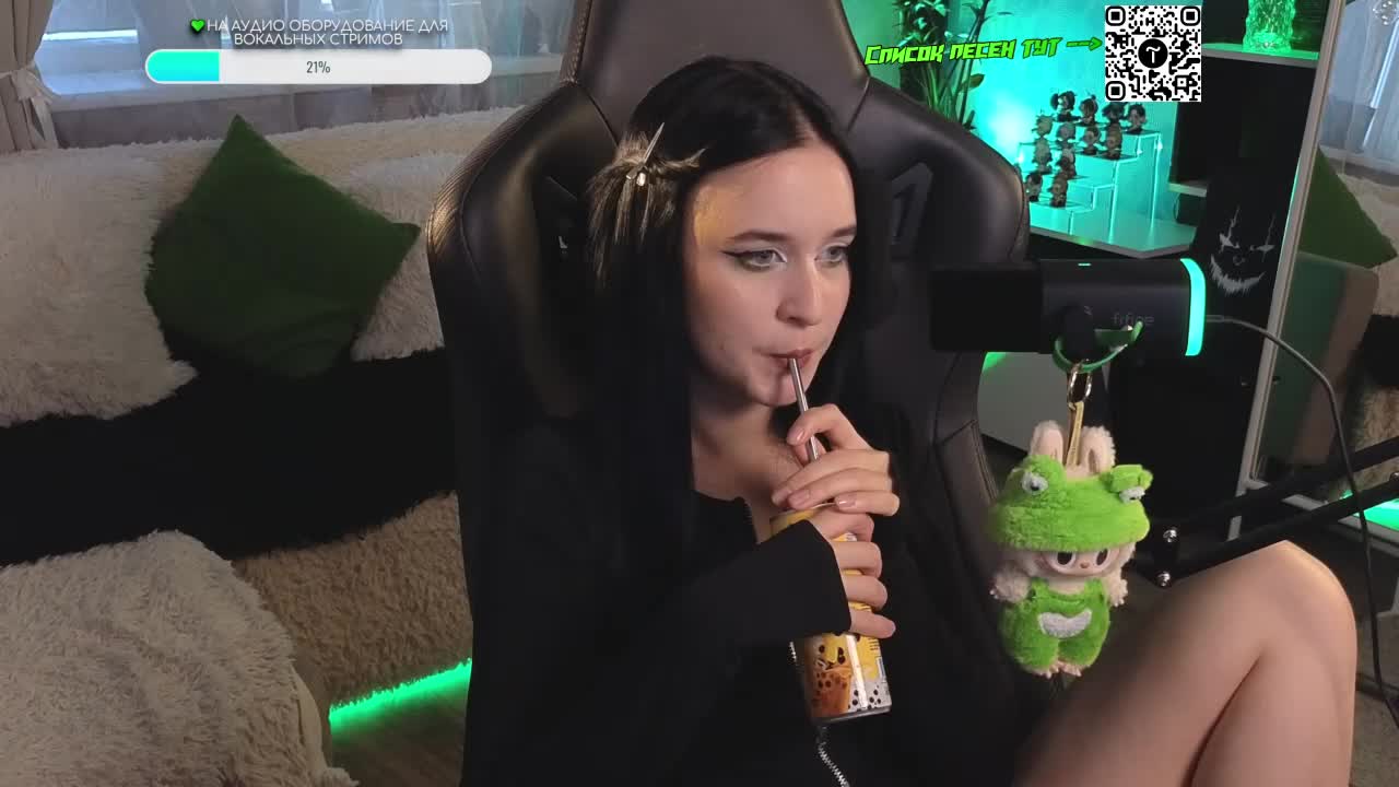 Kira_Li_Lime Cam Model Chat September 30, 2025