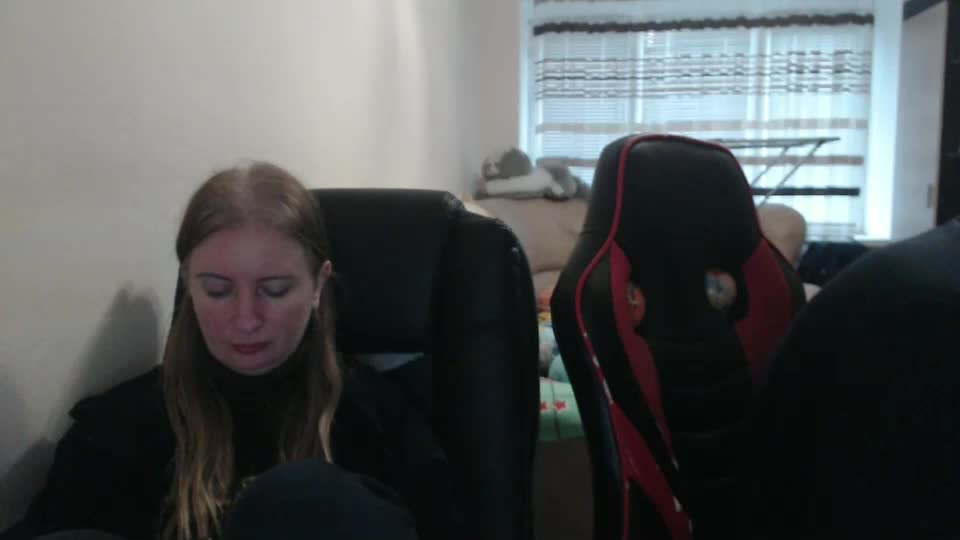 jenisandpeter Cam Model Chat September 30, 2025