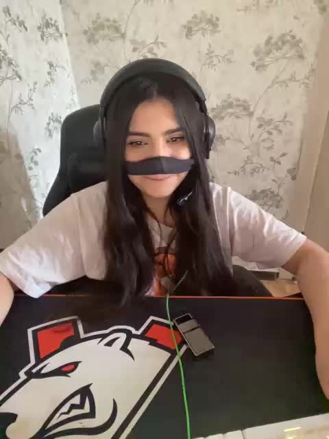 Aloeloea Cam Model Chat September 30, 2025