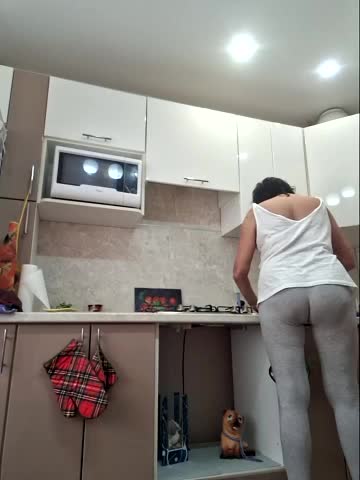 LaliaMia Cam Model Chat September 30, 2025