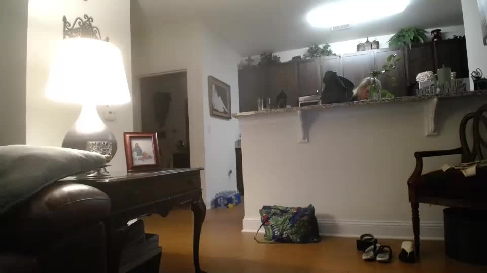 hotblondemilf1962 Cam Model Chat September 30, 2025