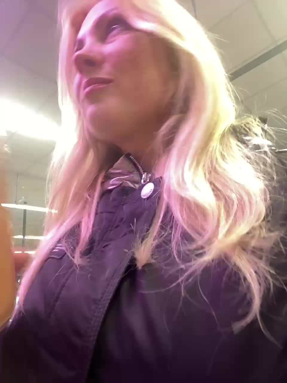 Splesaaa Cam Model Chat September 30, 2025