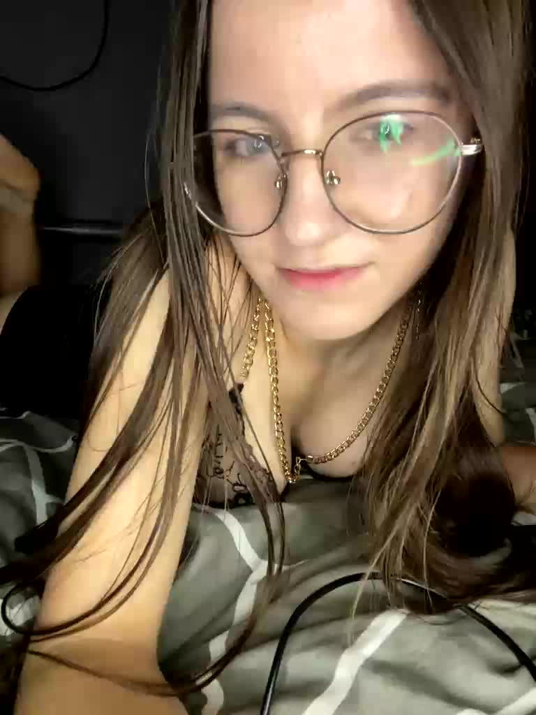 LollyPopkaaa_22 Cam Model Chat September 30, 2025