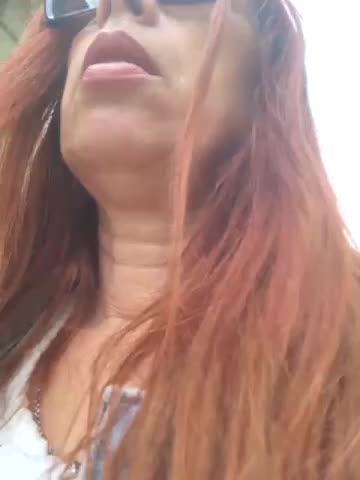 BlueHOT-MILf Cam Model Chat September 30, 2025