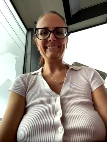 NataKitten Cam Model Chat September 30, 2025