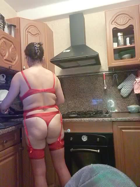 LizaCakes Cam Model Chat October 1, 2025