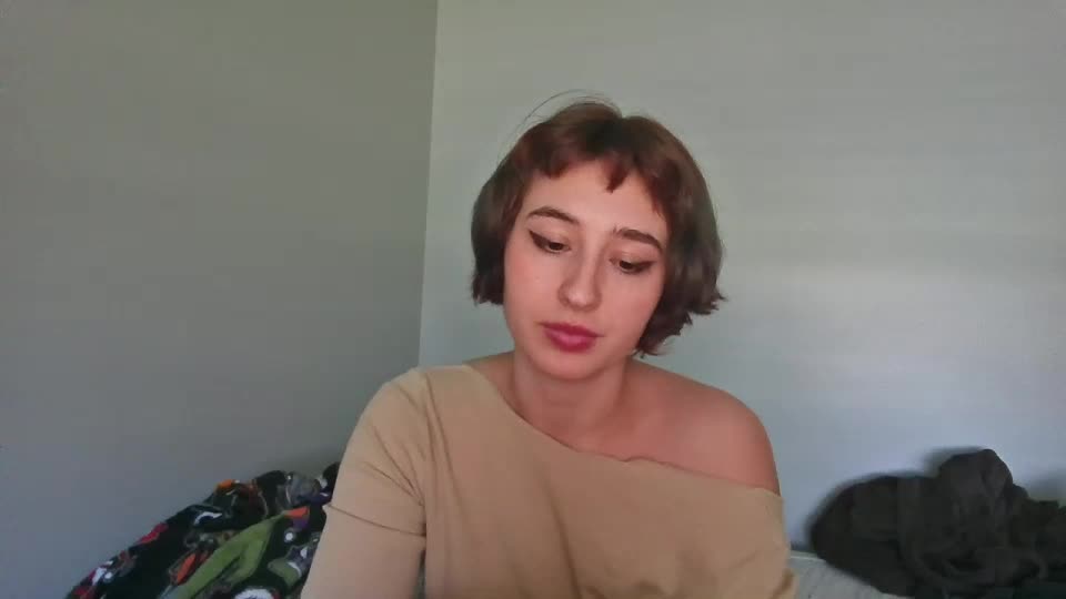 rrreyyy Cam Model Chat October 1, 2025