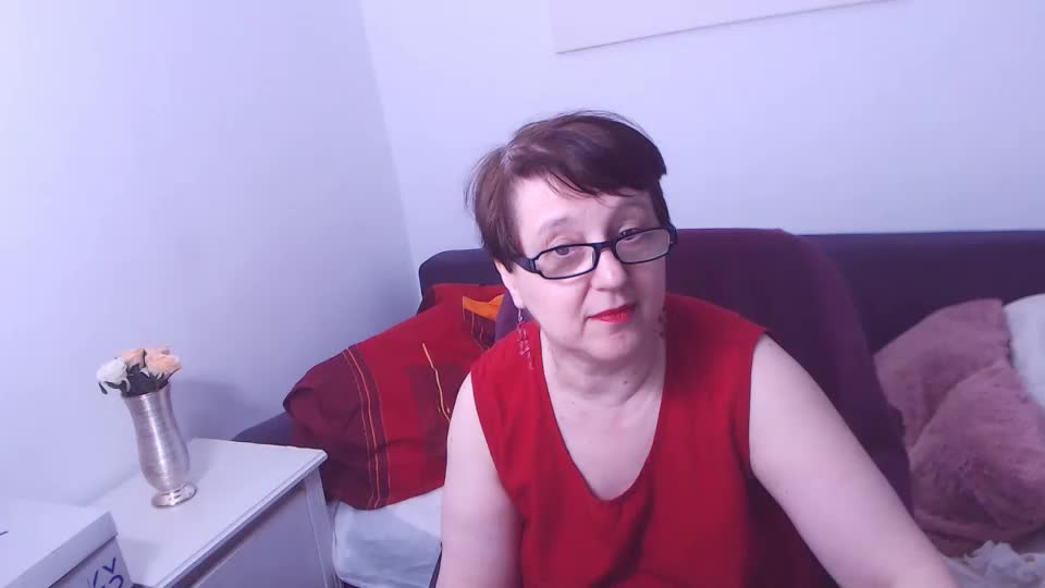 christarose Cam Model Chat October 1, 2025