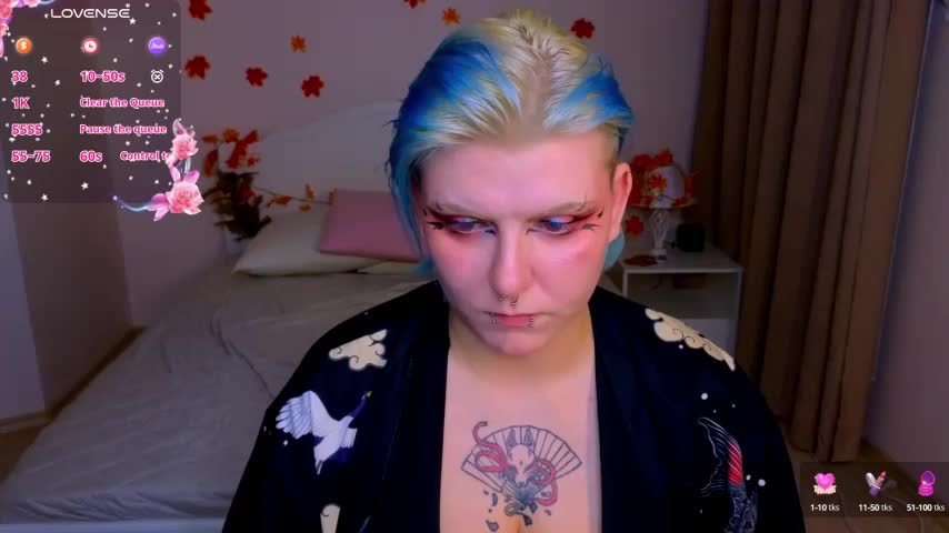 bluelunaray Cam Model Chat October 1, 2025