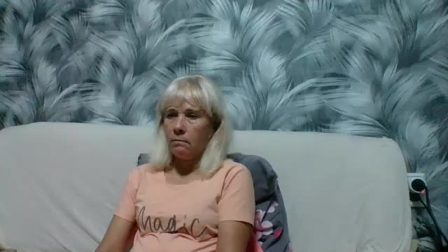 sakura_blonde Cam Model Chat October 1, 2025