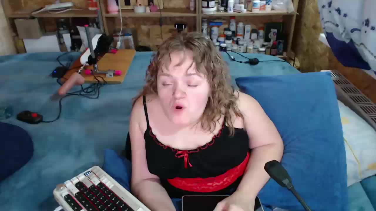 MiniNatali Cam Model Chat October 1, 2025