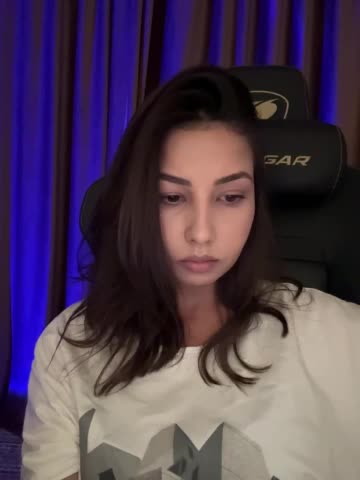 -Icce- Cam Model Chat October 1, 2025