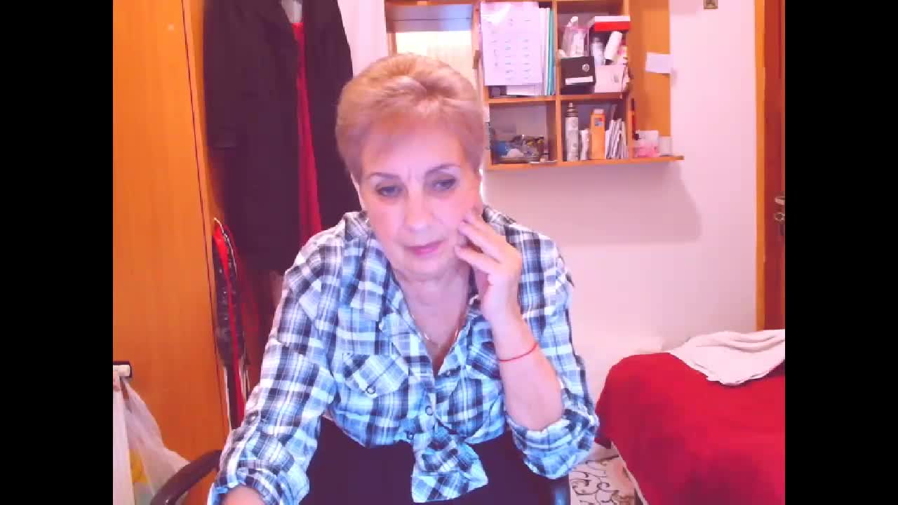 Victoria5643 Cam Model Chat October 1, 2025