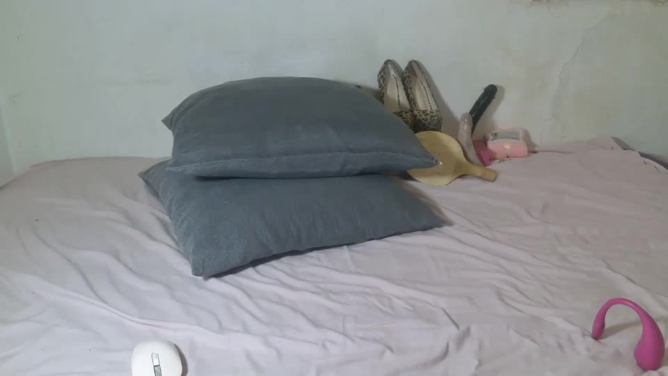 mistressmilly32 Cam Model Chat October 1, 2025