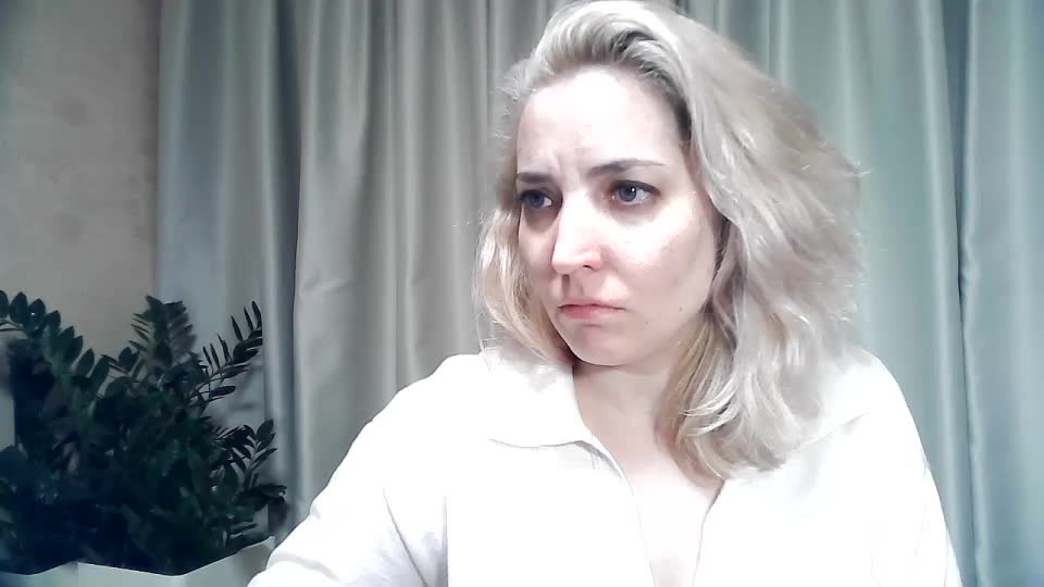 mariska-kiska Cam Model Chat October 1, 2025