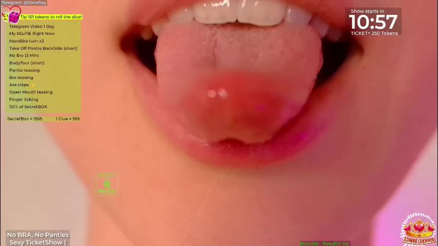 demurelixir Cam Model Chat October 1, 2025