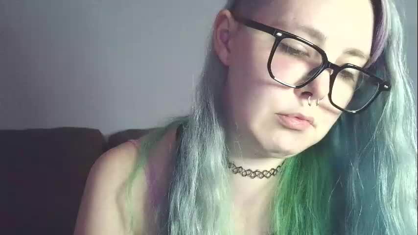 lilemmy1999 Cam Model Chat October 1, 2025