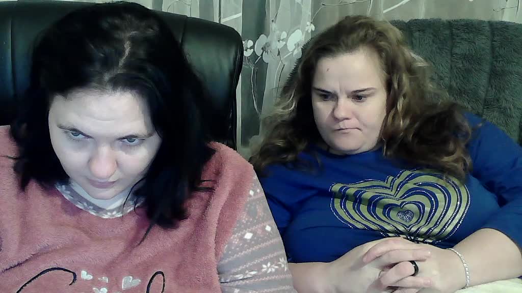 HollyXEva Cam Model Chat October 1, 2025