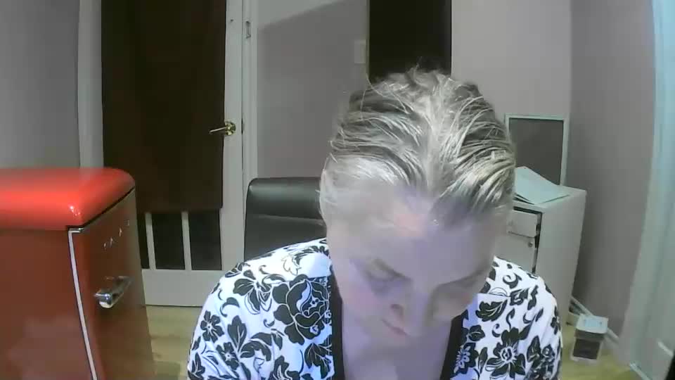 chealsiek Cam Model Chat October 1, 2025