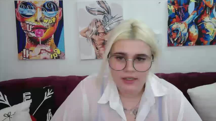 Amber_Monro Cam Model Chat October 1, 2025