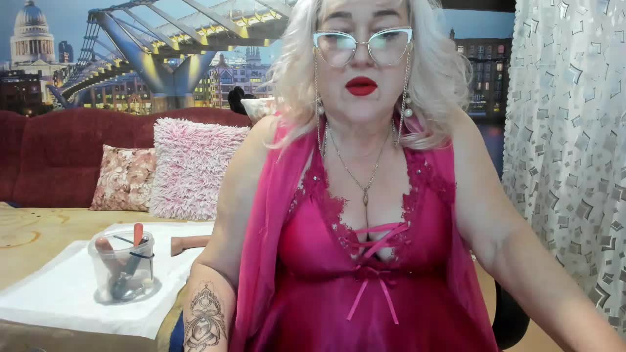 StarMarmelada Cam Model Chat October 1, 2025