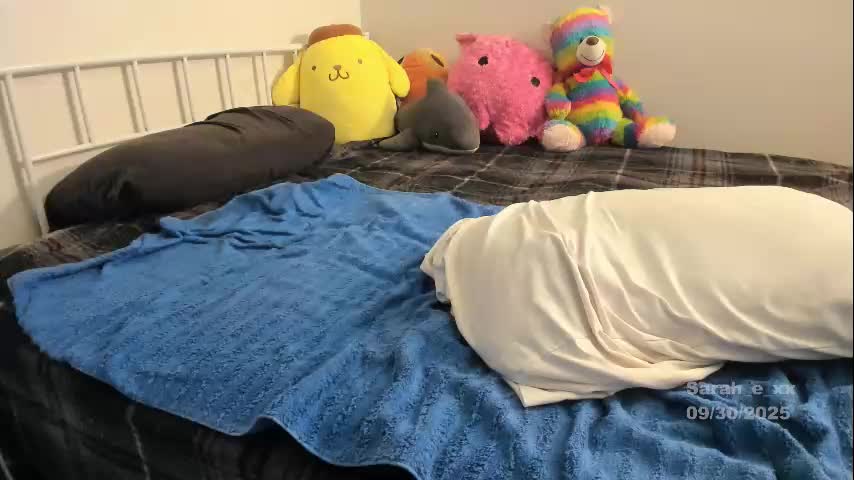 sarah_e_xx Cam Model Chat October 1, 2025