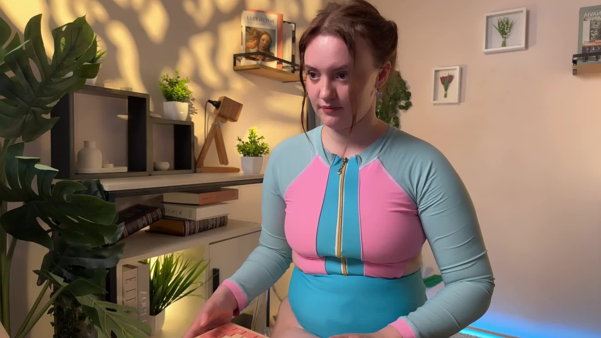 LelaRyann Cam Model Chat October 1, 2025