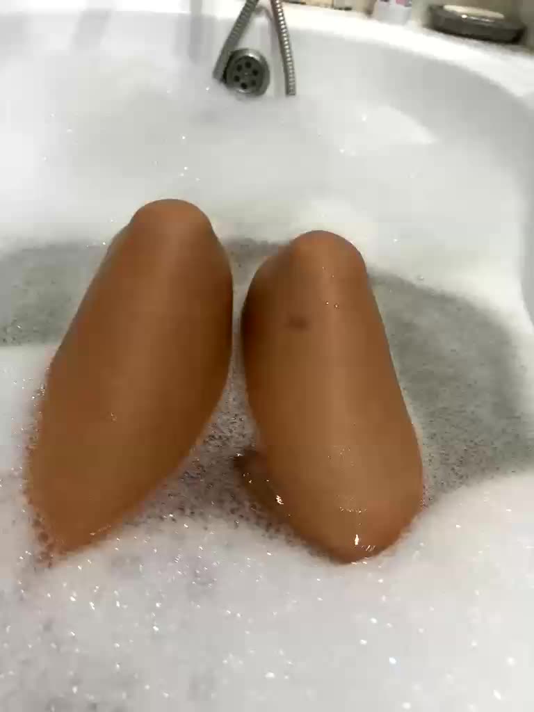 Irini Cam Model Chat October 1, 2025