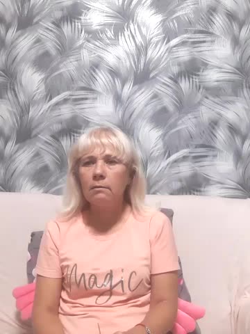 sakura_blonde Cam Model Chat October 1, 2025