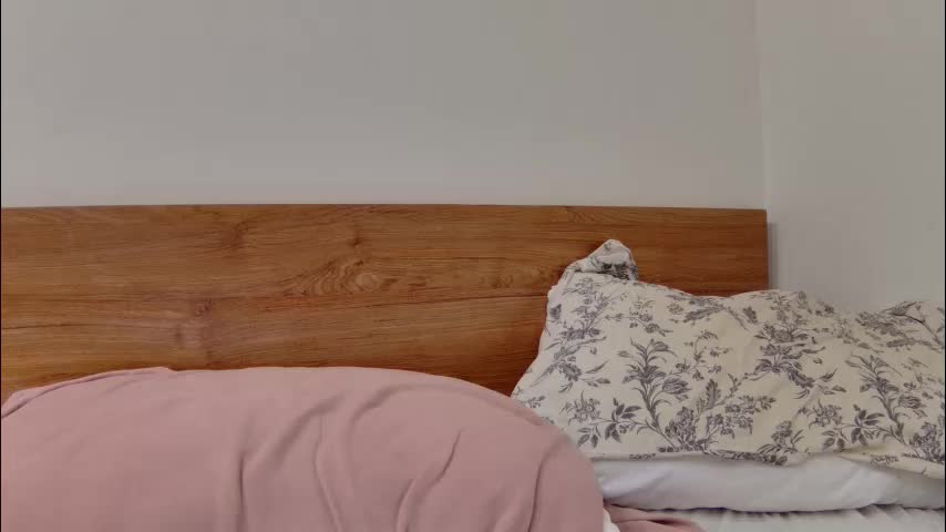 sun_place Cam Model Chat October 1, 2025