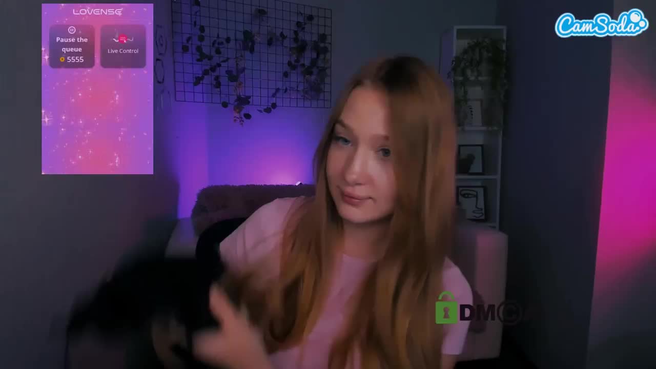 playfulsophie Cam Model Chat October 1, 2025