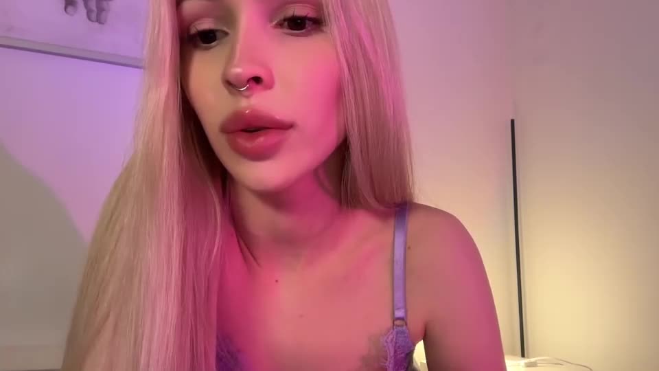 kristy_babe Cam Model Chat October 1, 2025