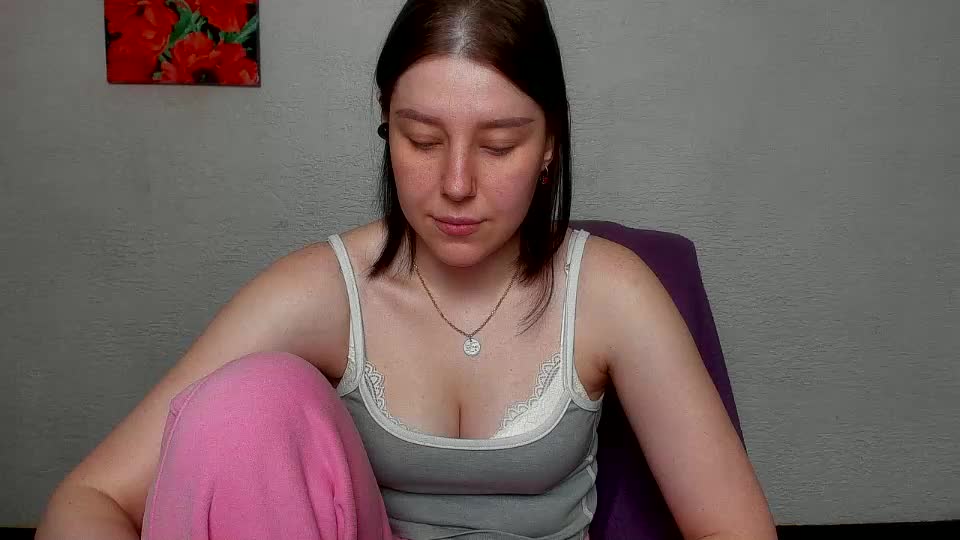 Sannyflover Cam Model Chat October 1, 2025