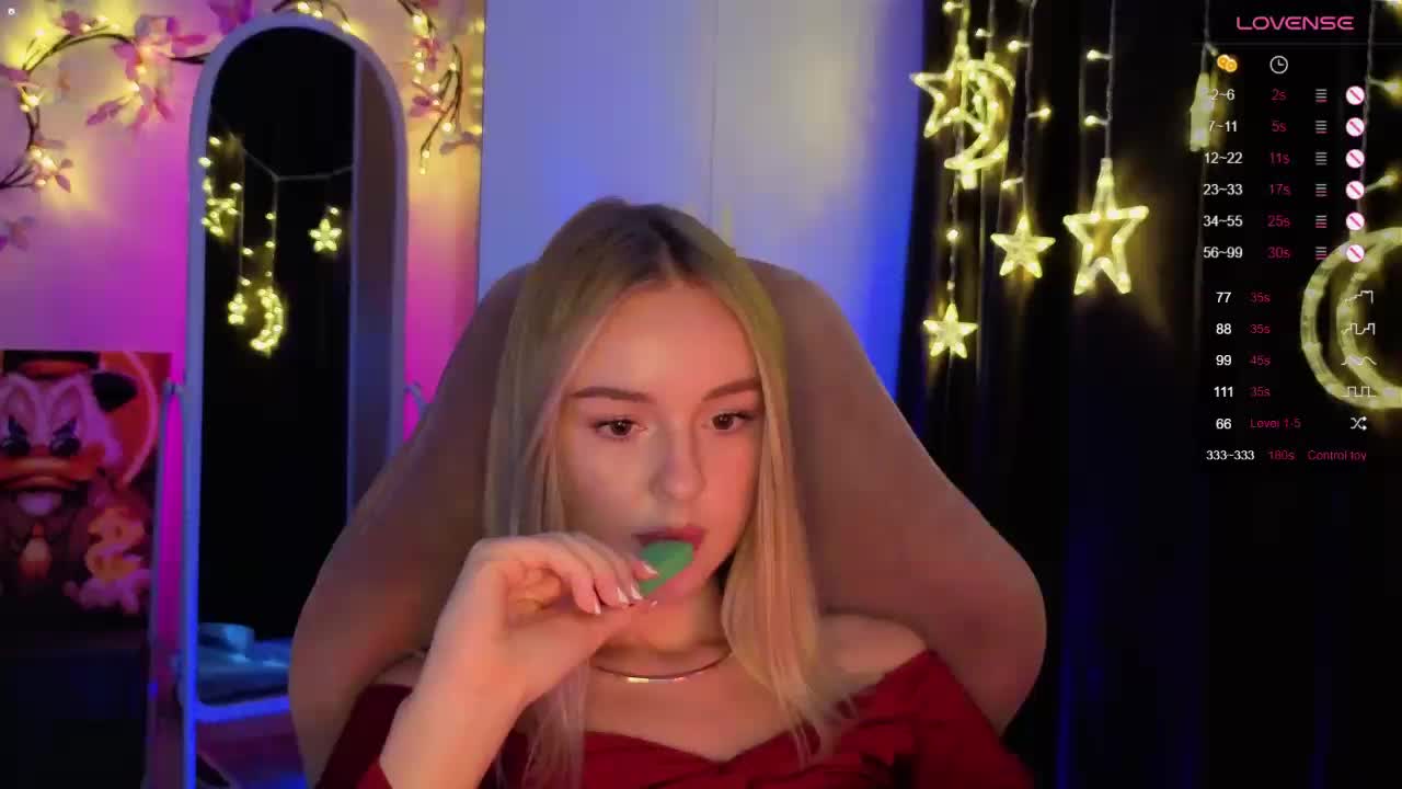 Nestyzz Cam Model Chat October 1, 2025