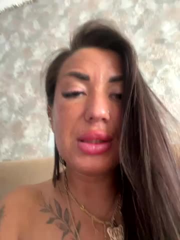 RuslanaXX Cam Model Chat October 1, 2025