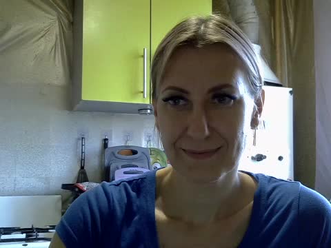 AshleyXHoney Cam Model Chat October 1, 2025