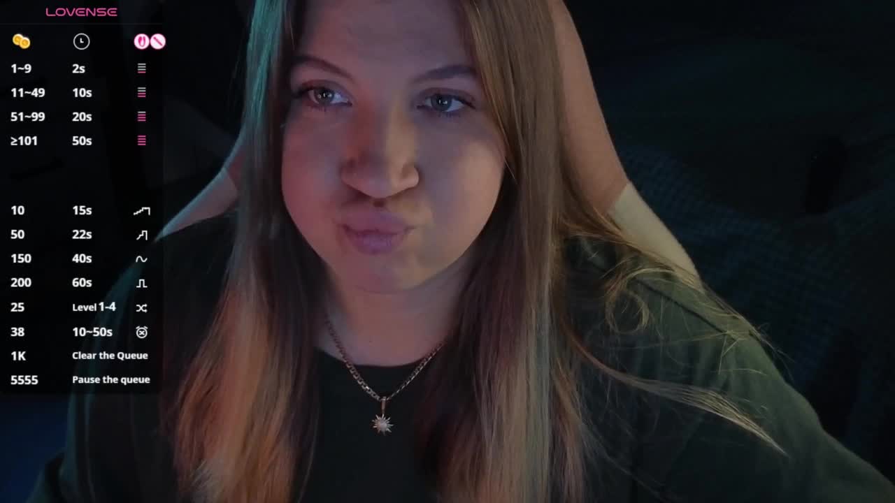 BloomBambi Cam Model Chat October 1, 2025