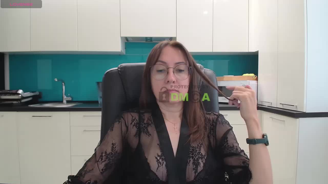 Valerianice Cam Model Chat October 1, 2025