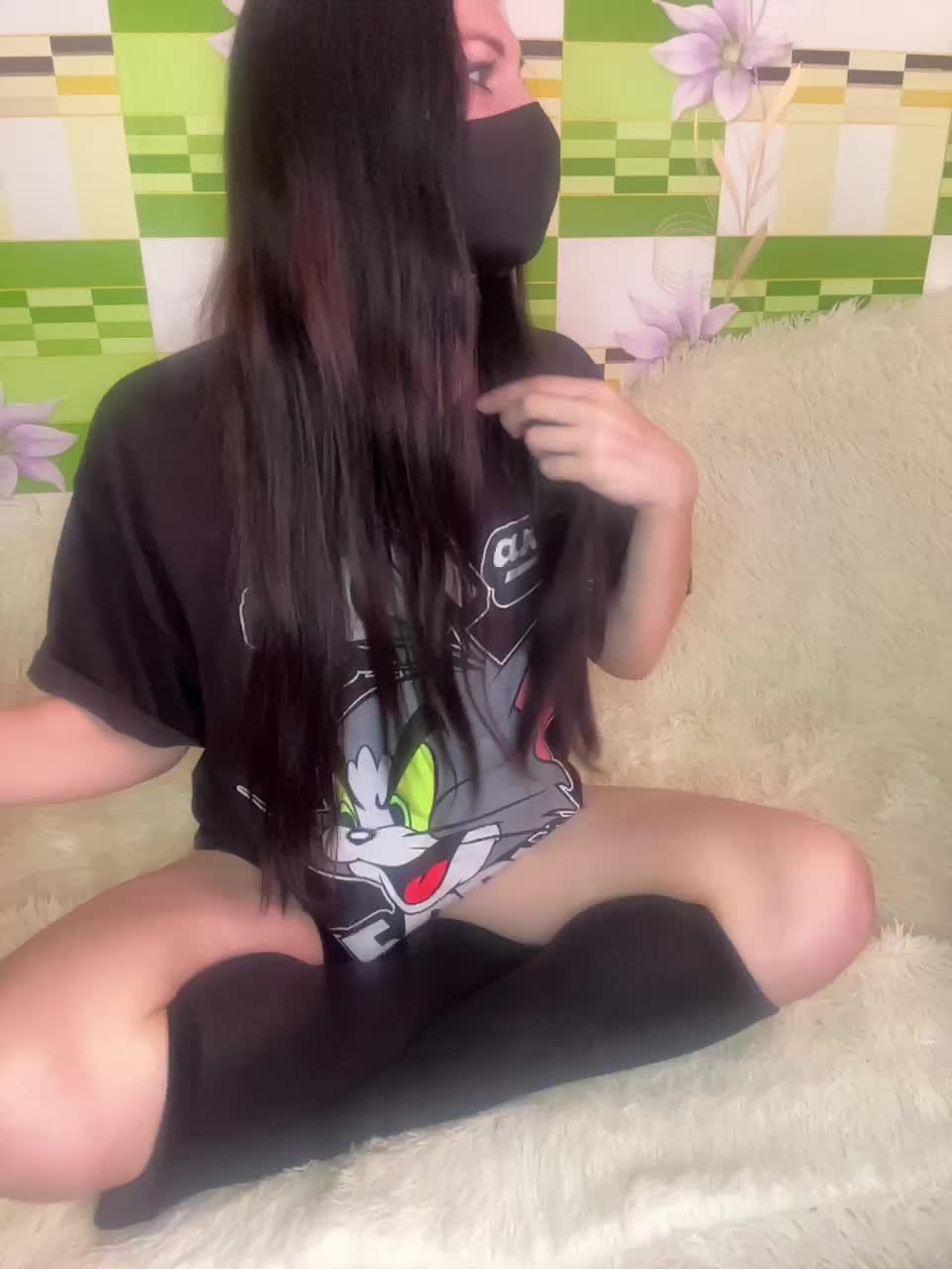 Kosmix Cam Model Chat October 1, 2025