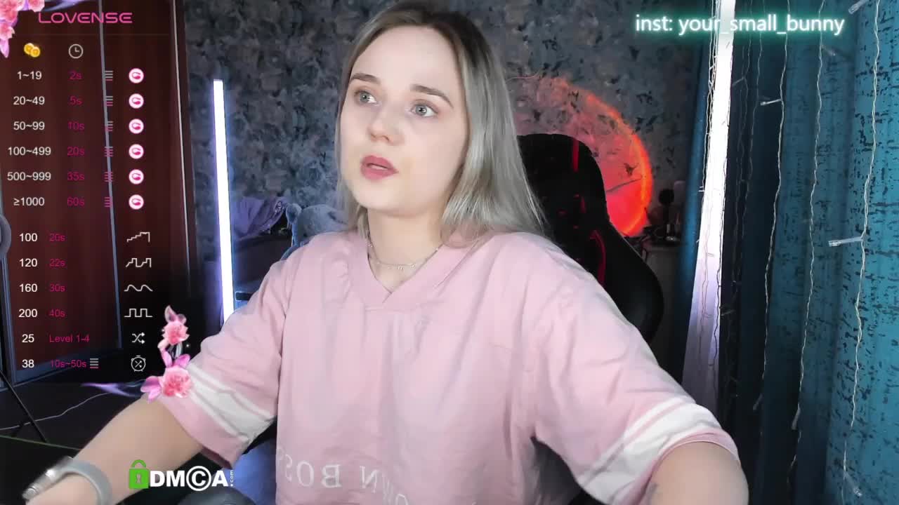 your-small-bunny Cam Model Chat October 1, 2025