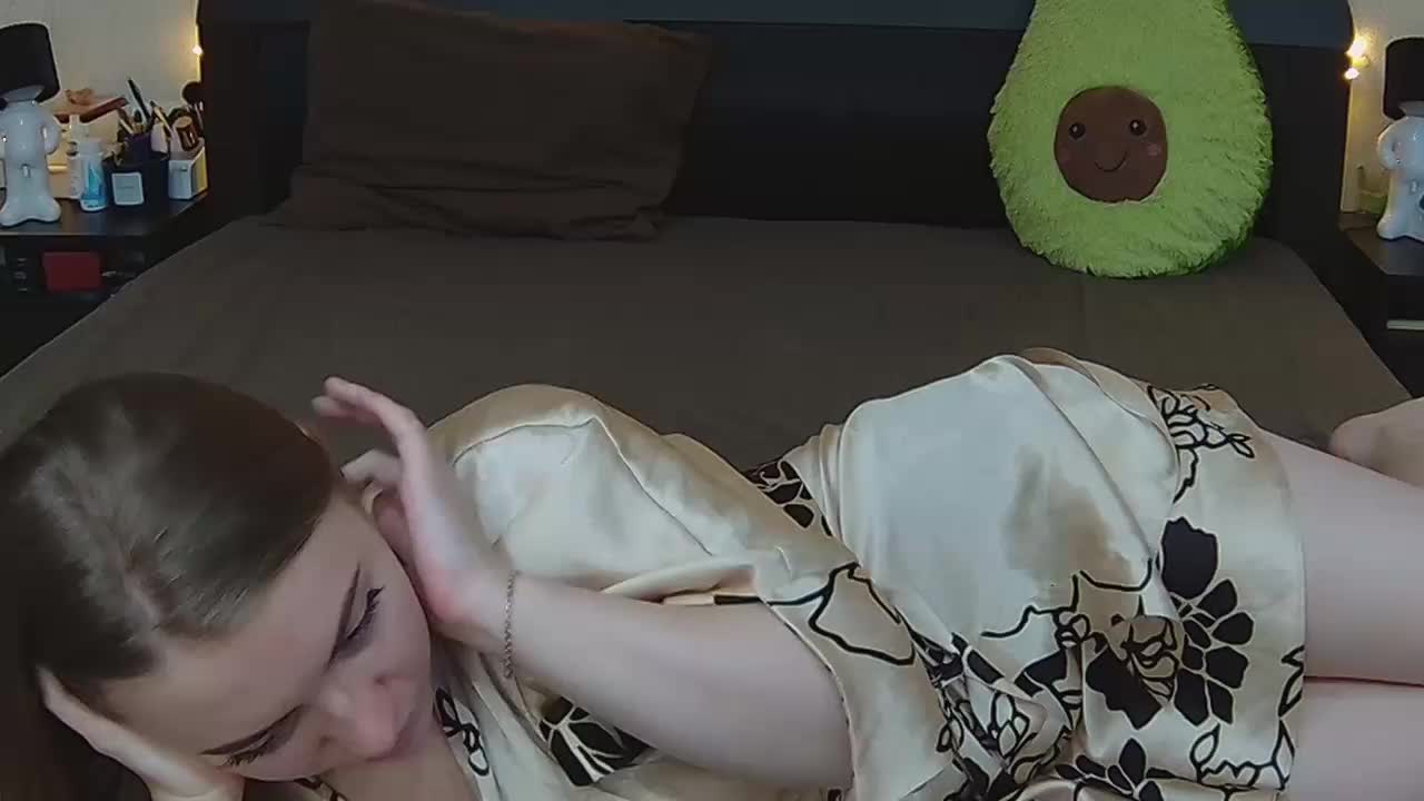 LinkaMalinka Cam Model Chat October 1, 2025