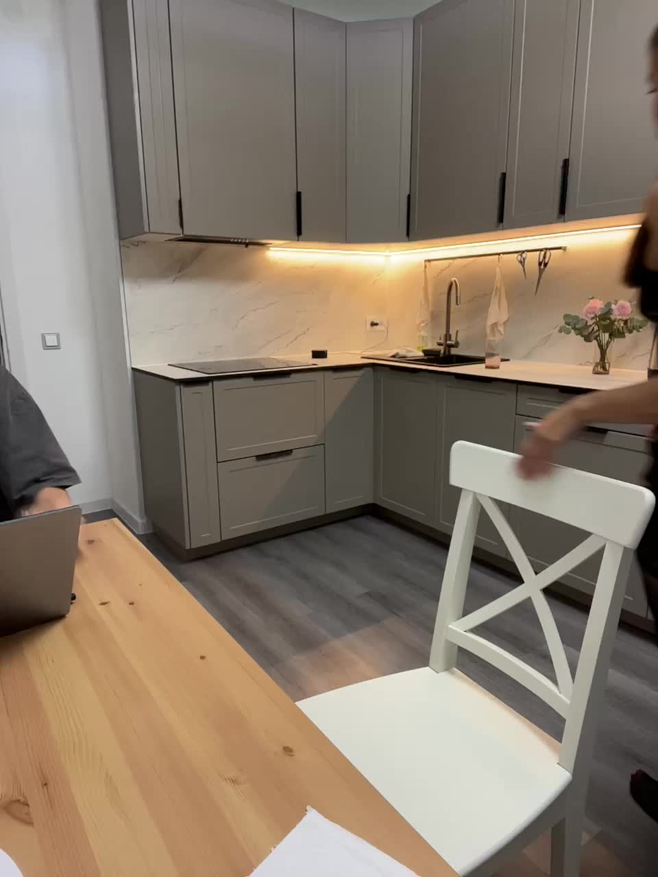 ParaSPB Cam Model Chat October 1, 2025