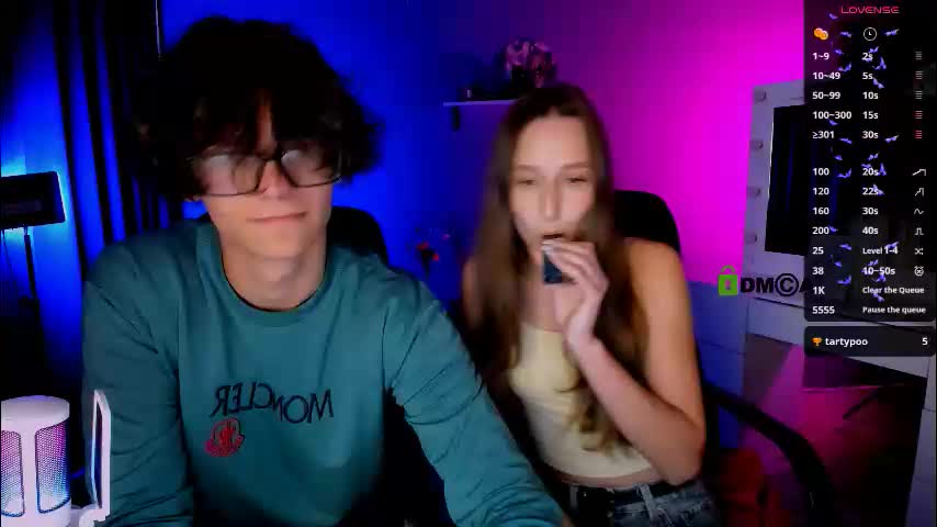 den_rich Cam Model Chat October 1, 2025