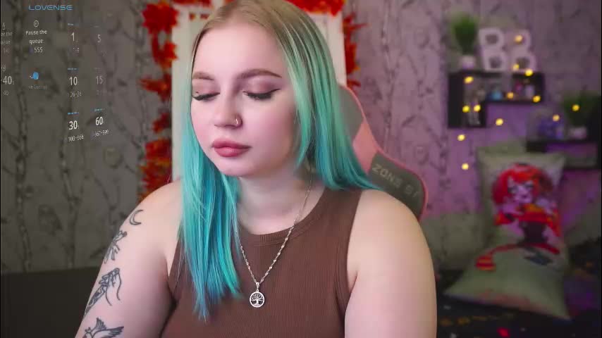 moon_valkyriie Cam Model Chat October 1, 2025