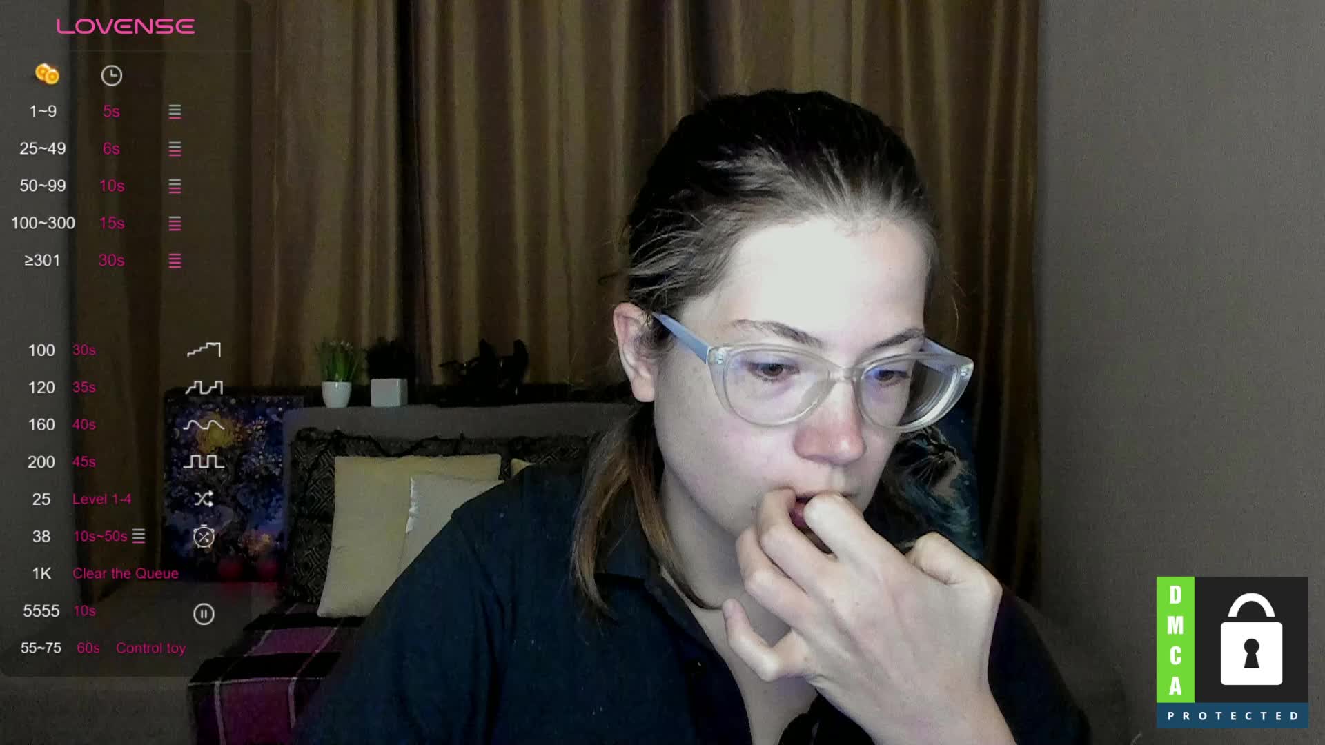 Aliciafolow009 Cam Model Chat October 1, 2025