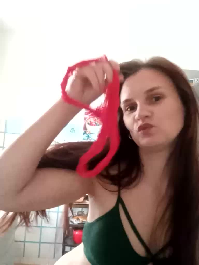 LisaLovHoney_2025-10-01_17-59-31_323 Cam Model Chat October 1, 2025